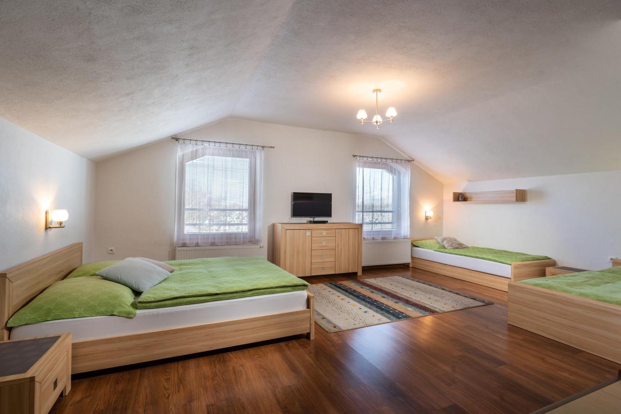 Pension Lunatyk Liptovský Mikuláš Exterior foto